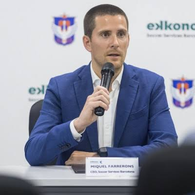 Miquel Farrerons, CEO of Ekkono — Soccer Services Barcelona, speaking at a press conference