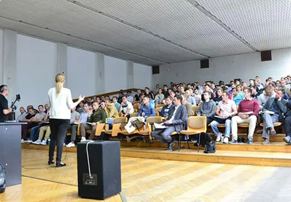 Carles Romagosa speaking at a coaching conference in Poland
