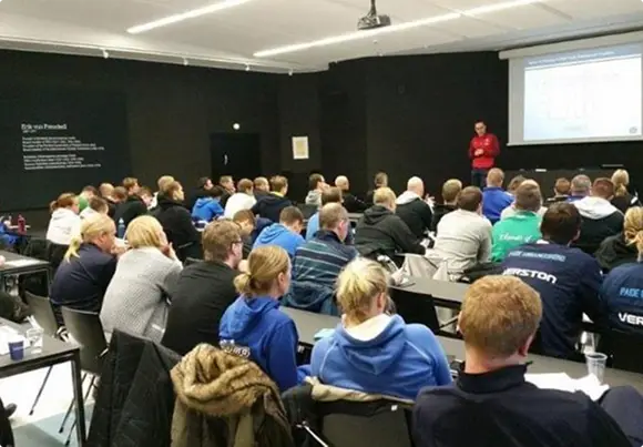 David Hernández teaching coaches at Eerikkilä Sports Institute in Finland